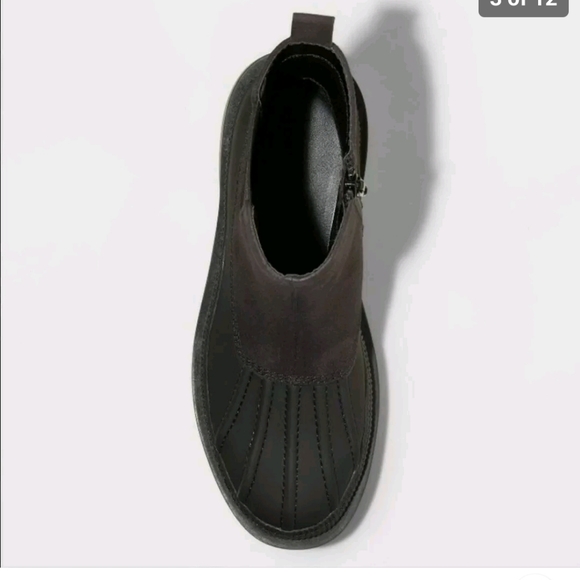 Universal Thread Women's Black Ella Chelsea Duck Boots - Picture 3 of 4